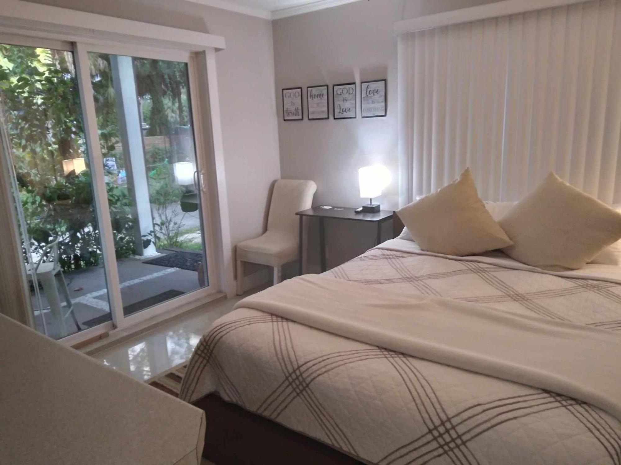 Apartmán Naples' Hidden Gem Exteriér fotografie